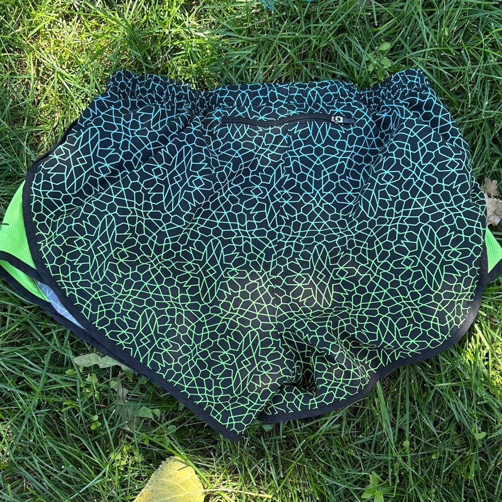 Nike Black and Green Patterned Women's Athletic Shorts